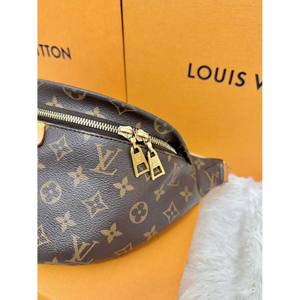 Louis Vuitton Bum Bag / Sac Ceinture vegan leathe… - image 5