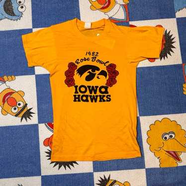 Vintage Iowa Hawkeyes 1982 Rose bowl T-Shirt - image 1