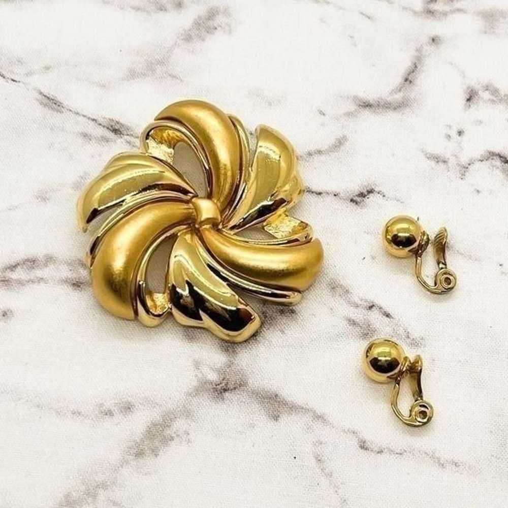 Vintage Monet Jewelry Bundle Gold Brooch Clip On … - image 1