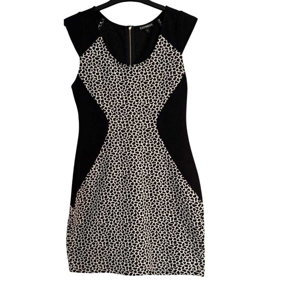 EXPRESS Dress 8 Black Sleeveless Animal Print Str… - image 1
