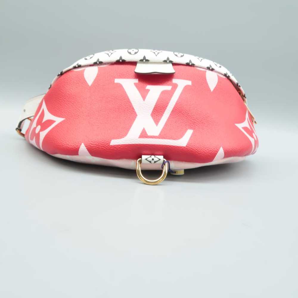 Louis Vuitton Bum Bag / Sac Ceinture leather cros… - image 5