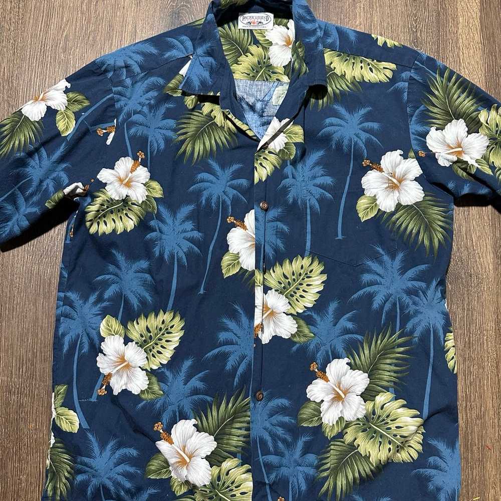 bundle of 2 vintage hawaiian shirts - image 2