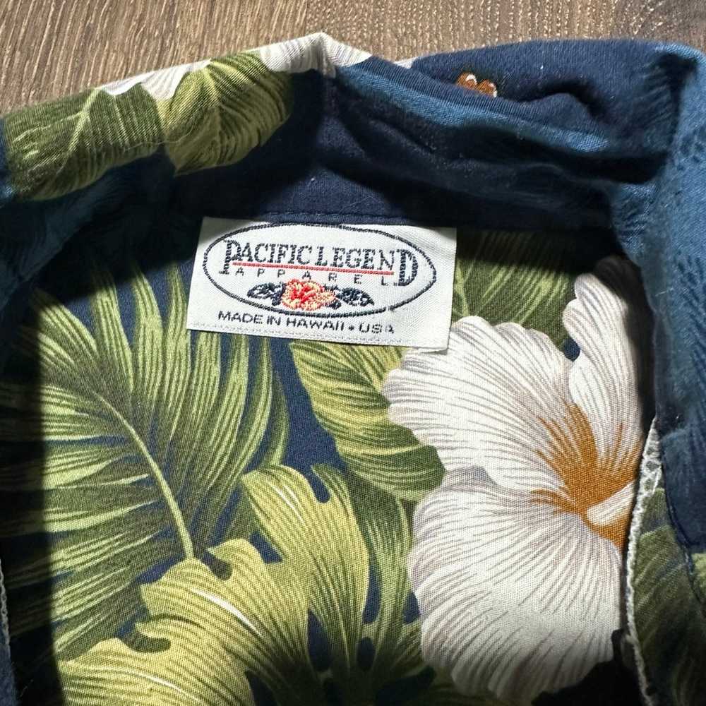 bundle of 2 vintage hawaiian shirts - image 3
