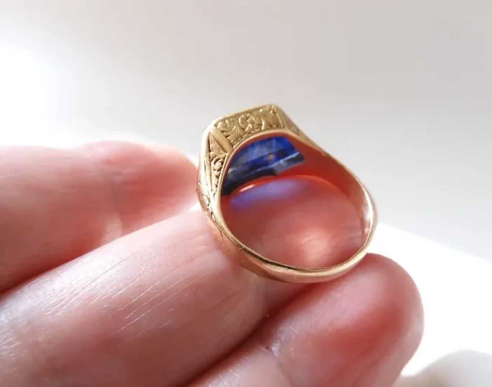 Antique 18K Yellow Gold Carved Lab Sapphire Signe… - image 5