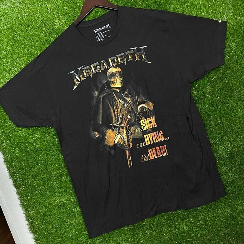 Megadeth crush the world tour 2023 T-shirt size XL - image 2