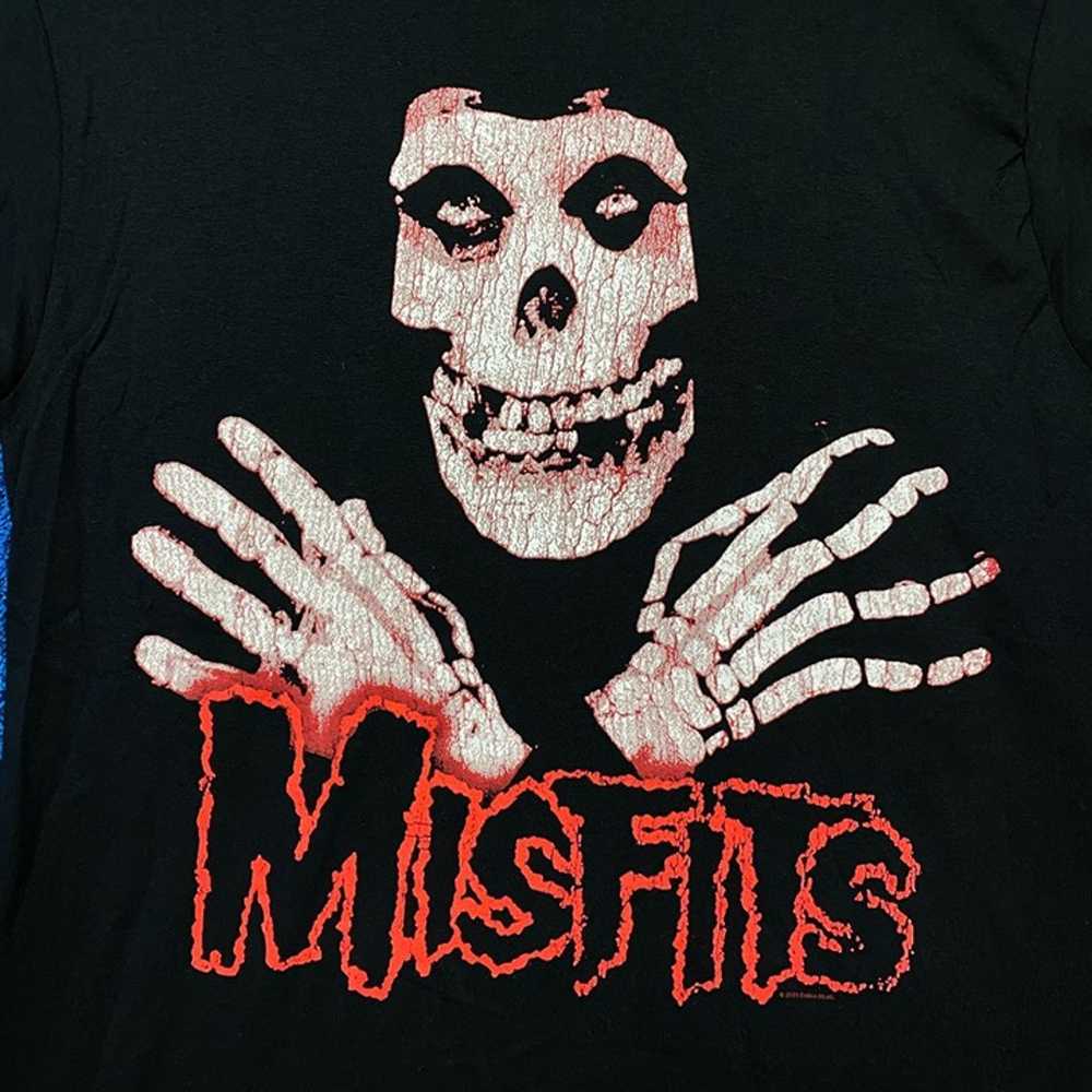 Misfits Punk T-shirt Size Medium - image 2