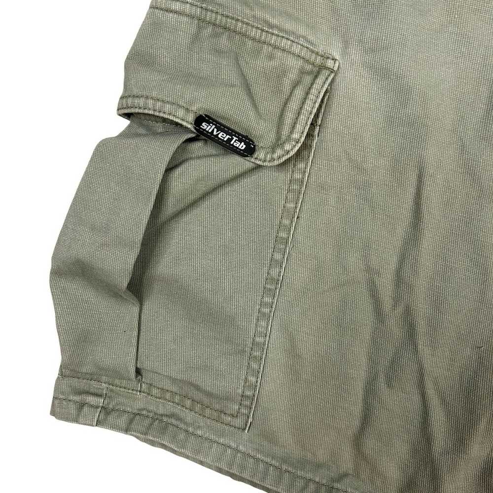 Silver Tab Levis Mens Size 36x10 Cargo Shorts Gre… - image 4