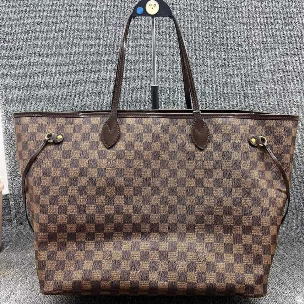 Louis Vuitton Neverfull leather tote - image 2