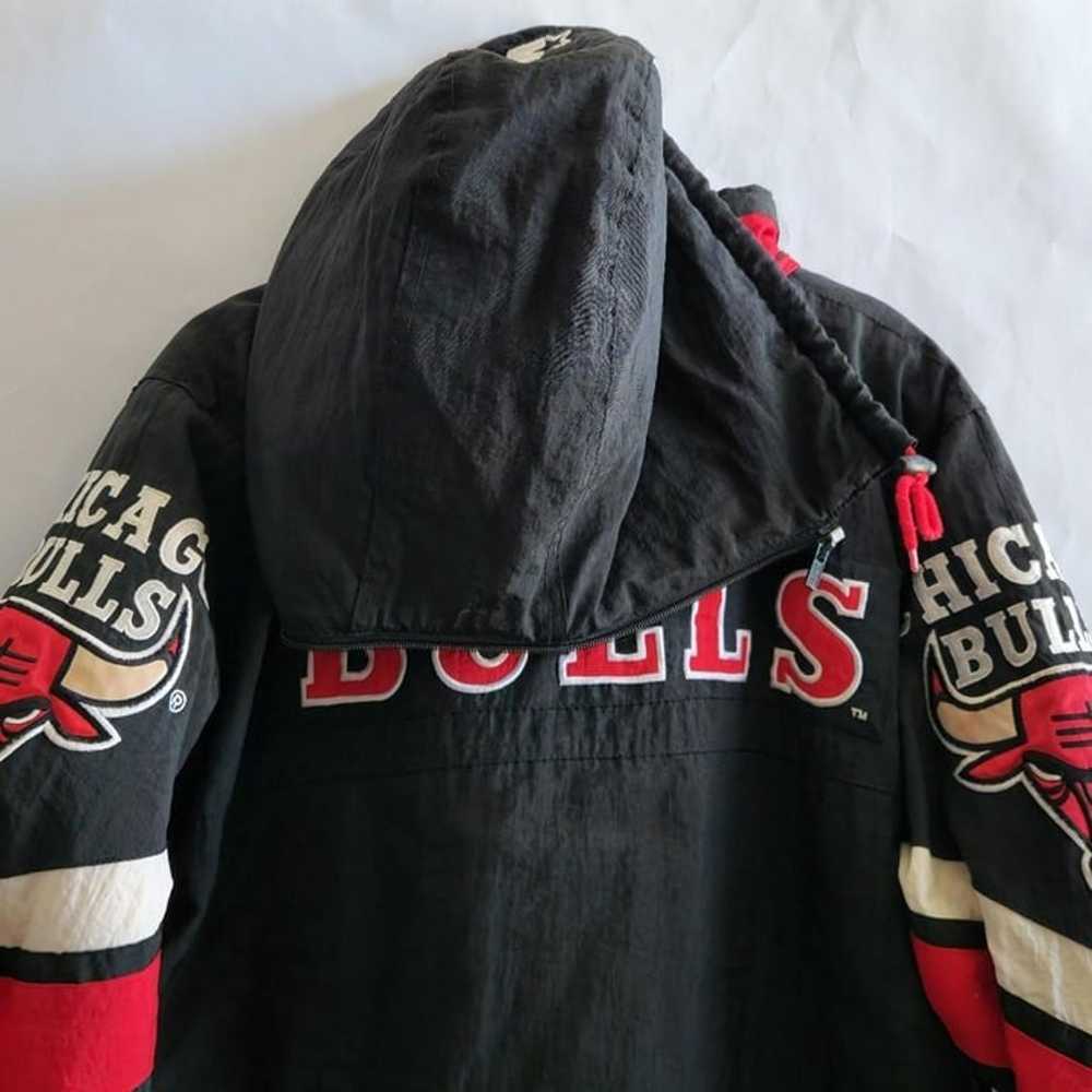 Vintage Starter Chicago Bulls Puffer Jacket - image 6