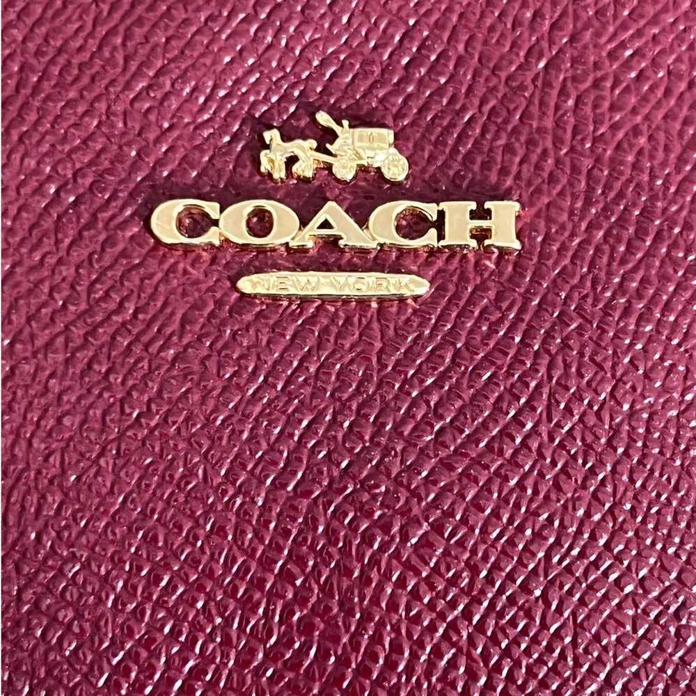Authentic Coach Burgundy Leather Clutch Bag - image 5