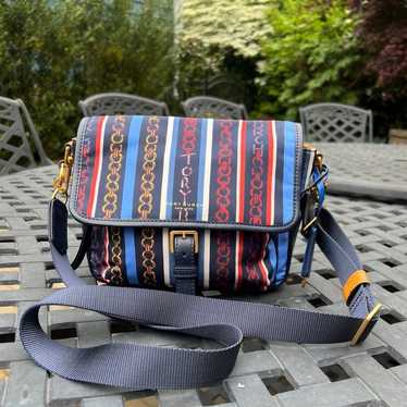 Gorgeous Tory Burch crossbody handbag