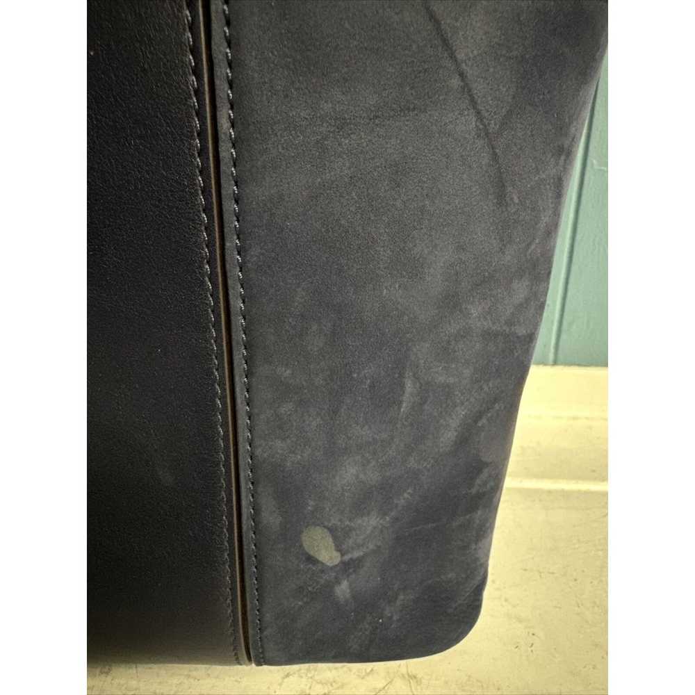 Tory Burch Block T Leather Bucket Medium Tote Bag… - image 3