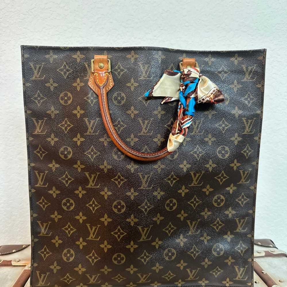 Louis Vuitton Sac Plat GM Monogram Handbag - image 2
