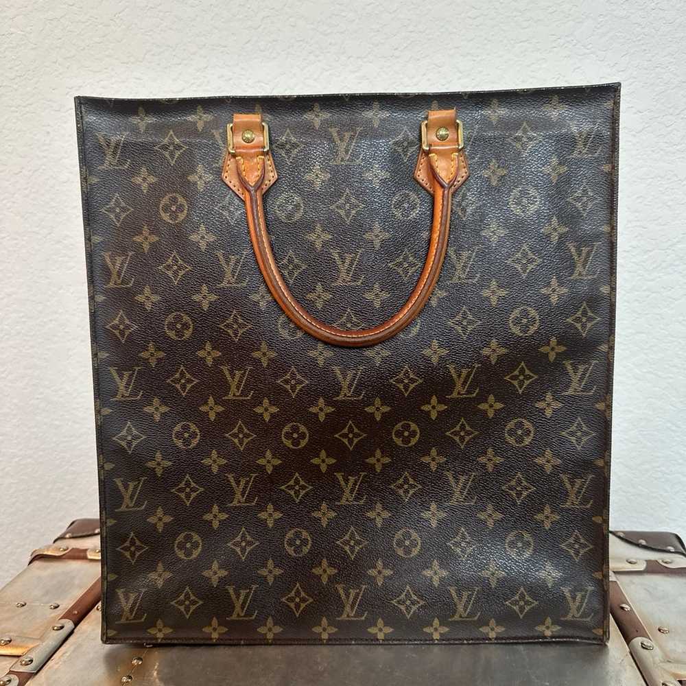 Louis Vuitton Sac Plat GM Monogram Handbag - image 3