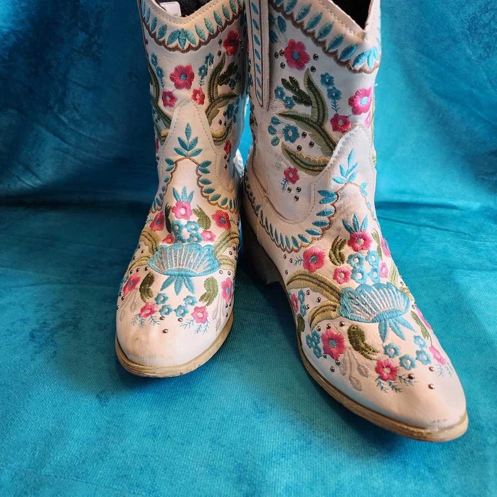 Women's Western Floral cowboy boot - image 6