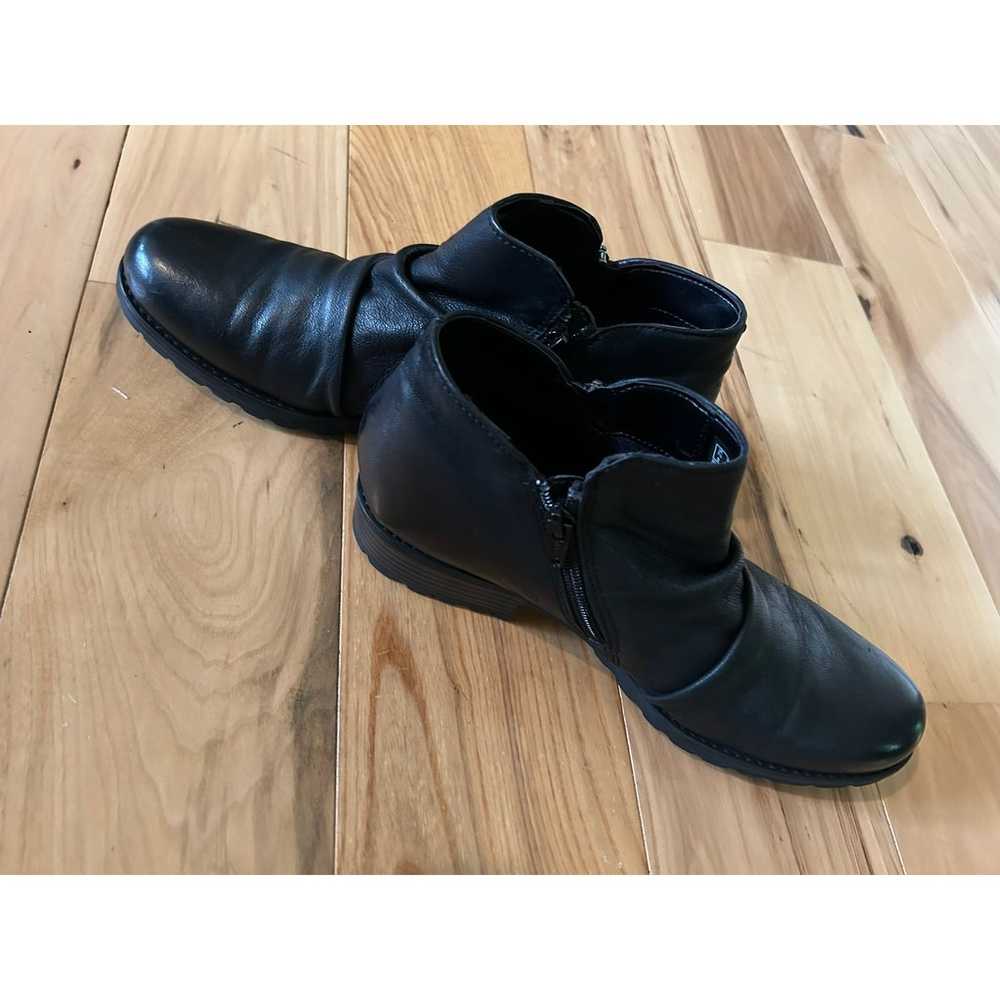 Clarks Clarkwell Zip Women's Ankle Boot Black Lea… - image 3