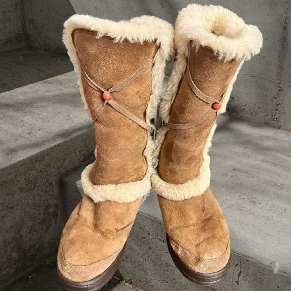 UGGS Ladies Mid-Calf, Shearling Lined Boots / SZ:… - image 2