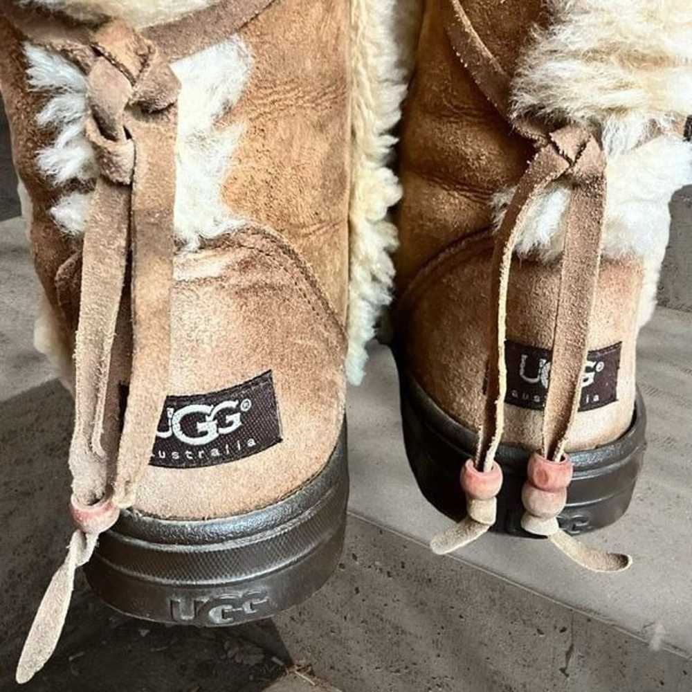 UGGS Ladies Mid-Calf, Shearling Lined Boots / SZ:… - image 4