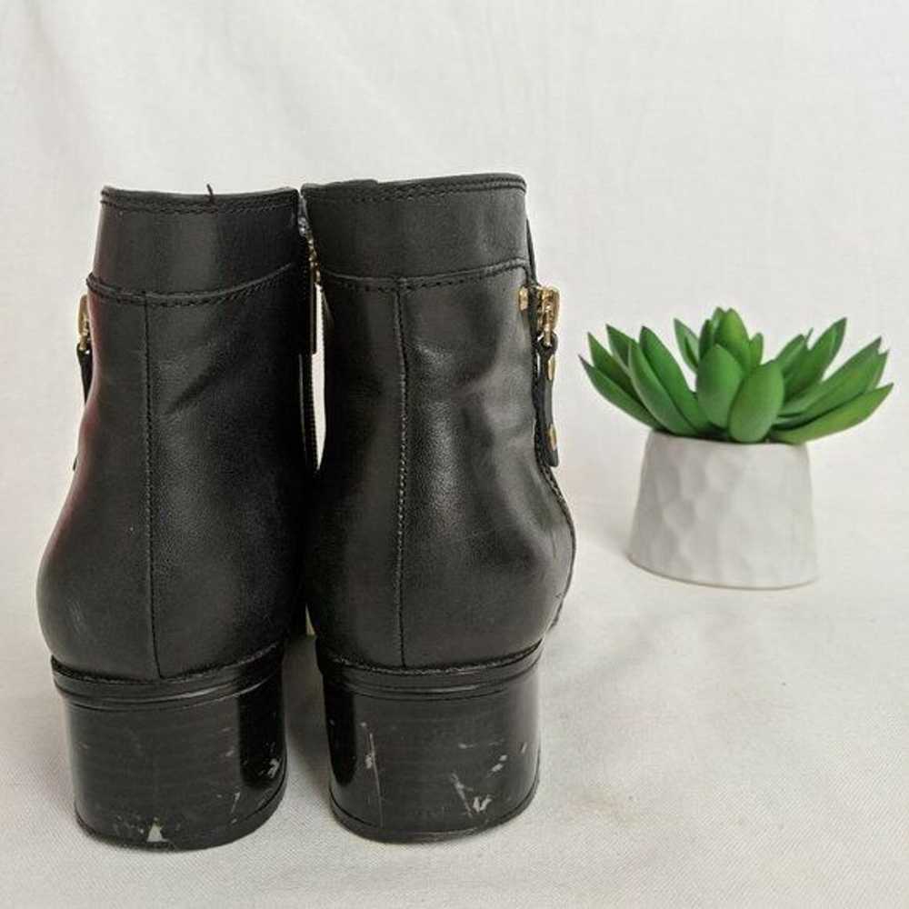 BANDOLINO Shoes Black Ankle Booties Gold Zippers … - image 8