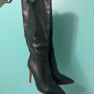 Boots - image 1