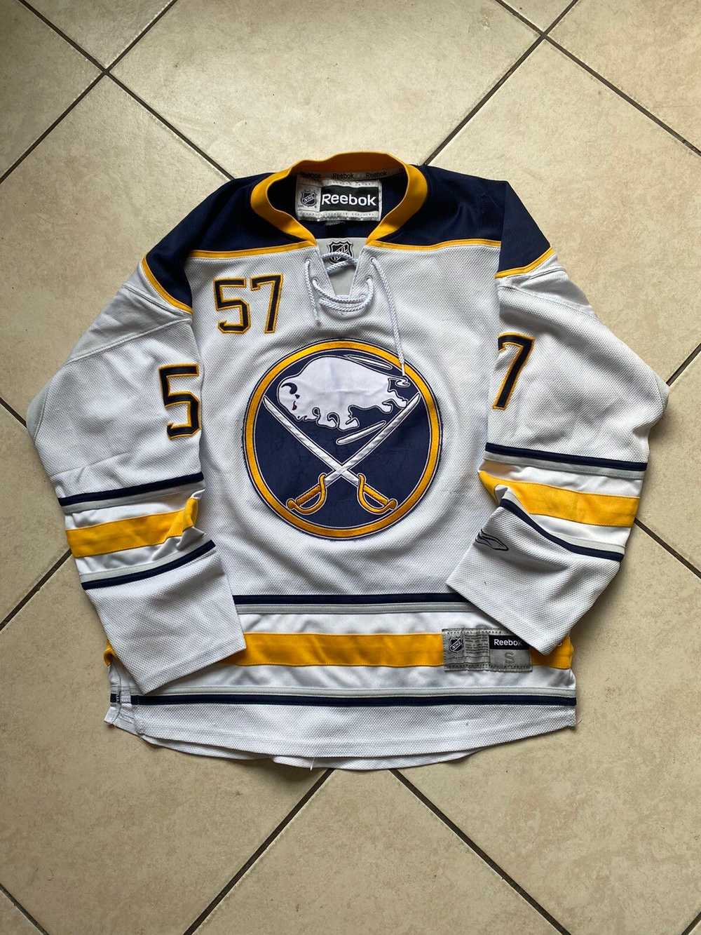 NHL × Vintage 00’s Buffalo Sabres Stitched Hockey… - image 1