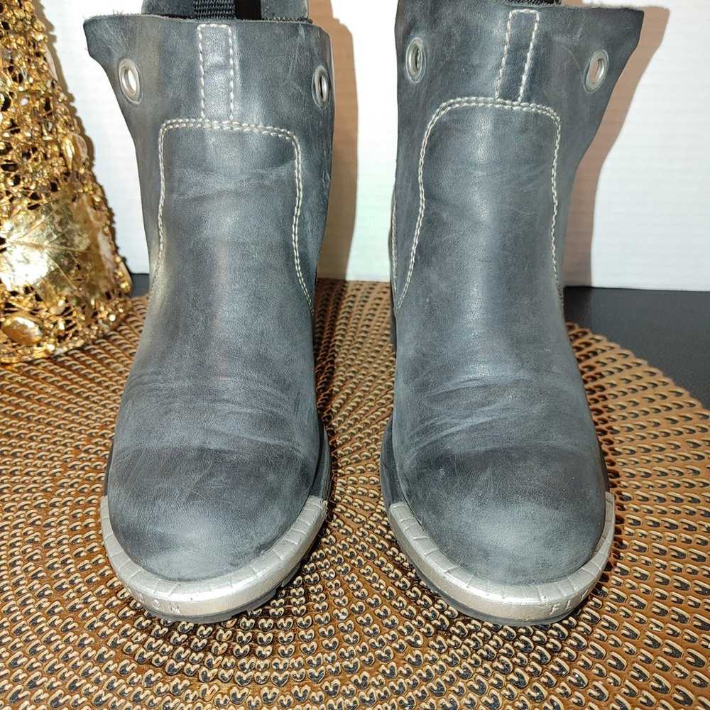 Fly London Boots Size 36 - image 2