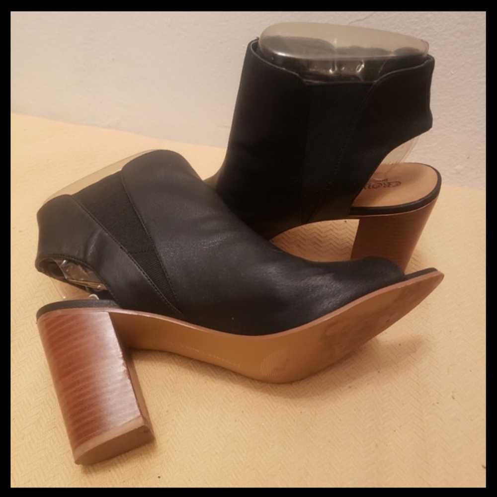 Crown vintage block heel sandals - image 5