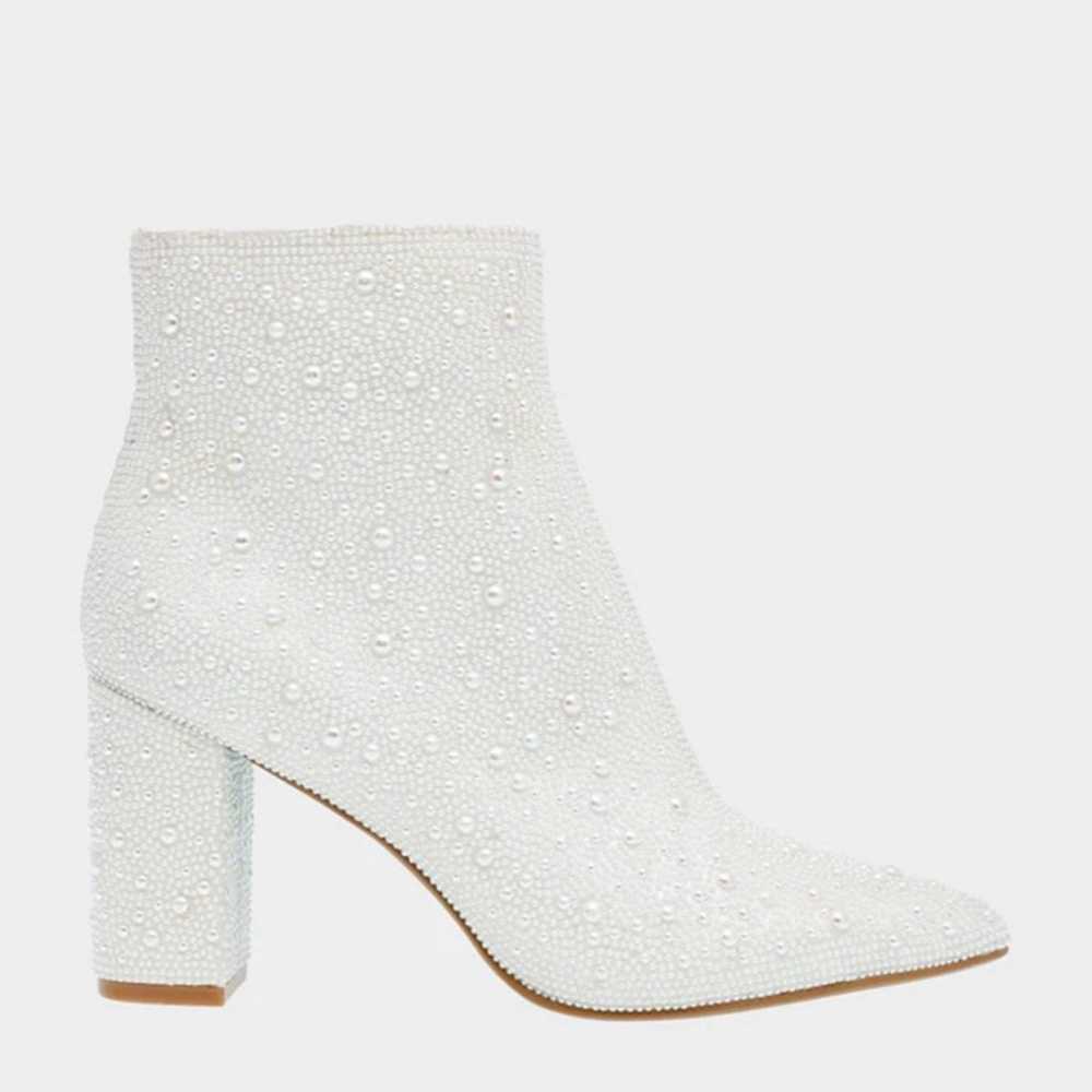 Betsy Johnson Cady Ivory Booties - image 1