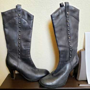 Black leather Aquatalia studded heeled boots size 