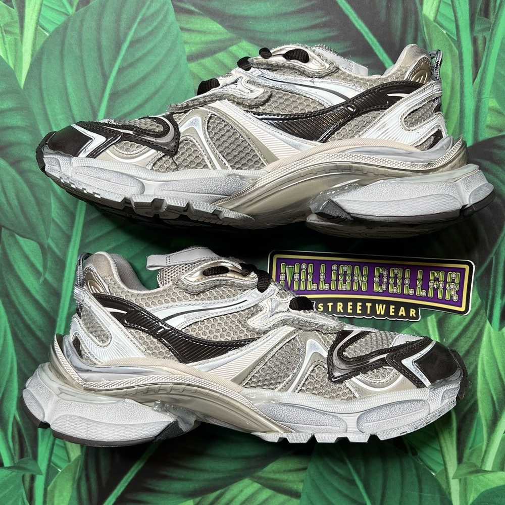 Balenciaga Runner sneaker ‘worn-out beige’ Sz- 7M… - image 2