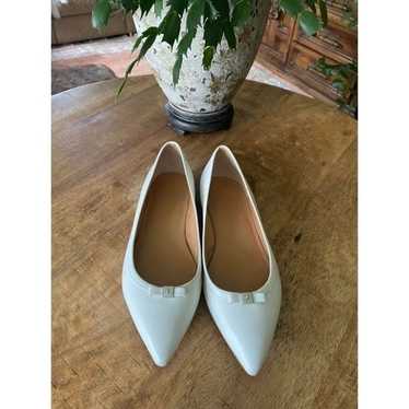 Marc by Marc Jacobs white pumps - image 1