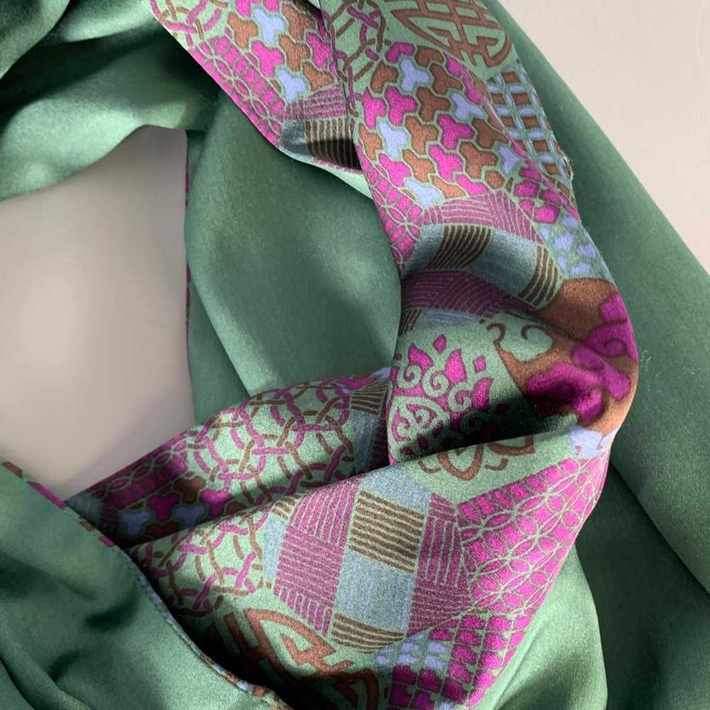 Shanghai Tang Silk scarf & pocket square - image 2