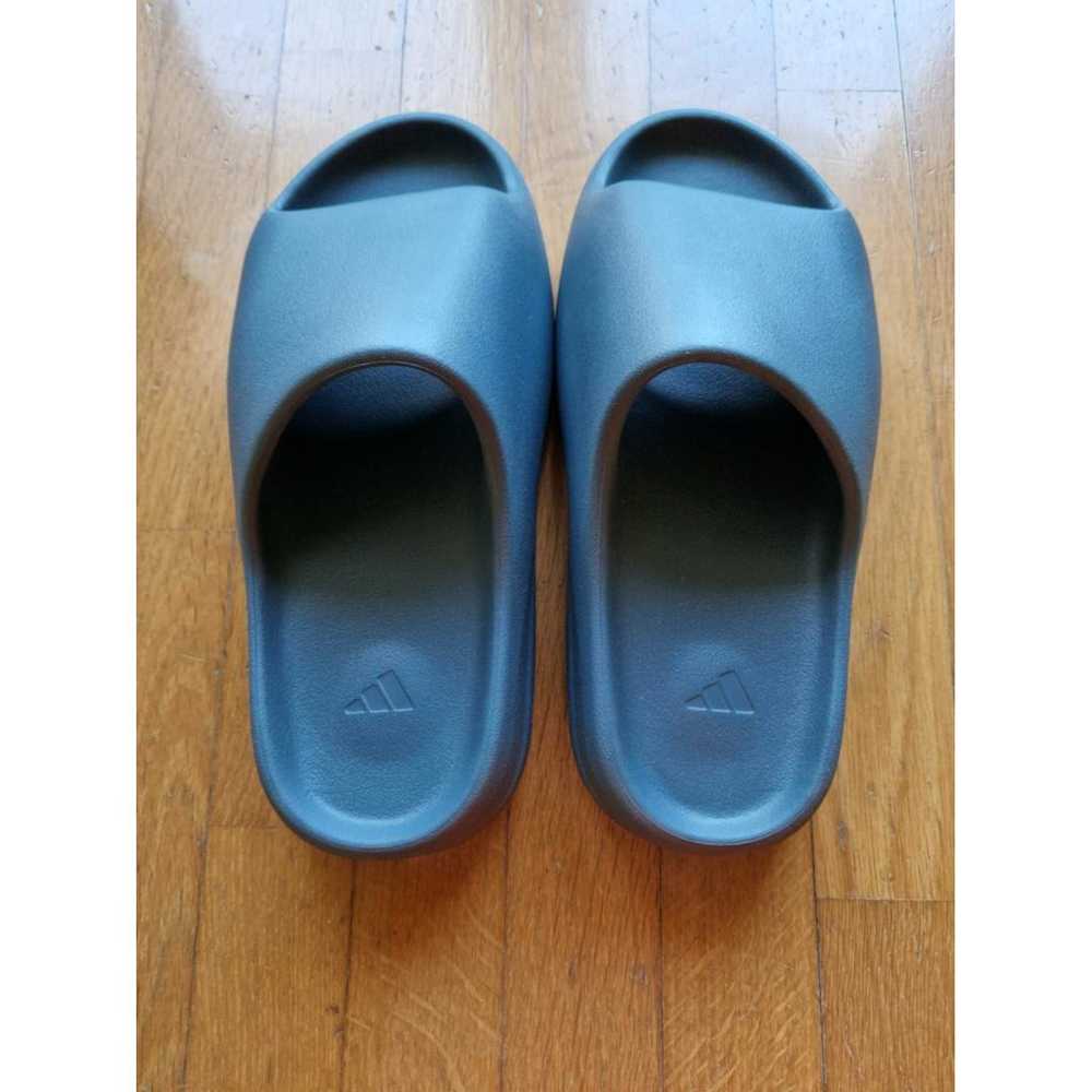 Yeezy x Adidas Slide sandals - image 3