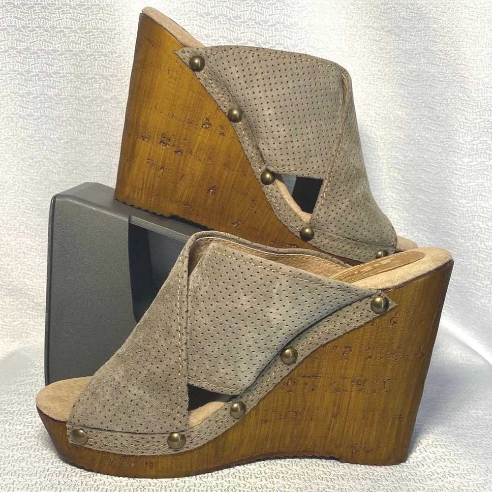 Sbicca khaki Suede Leather Stud Platform Sandals … - image 1