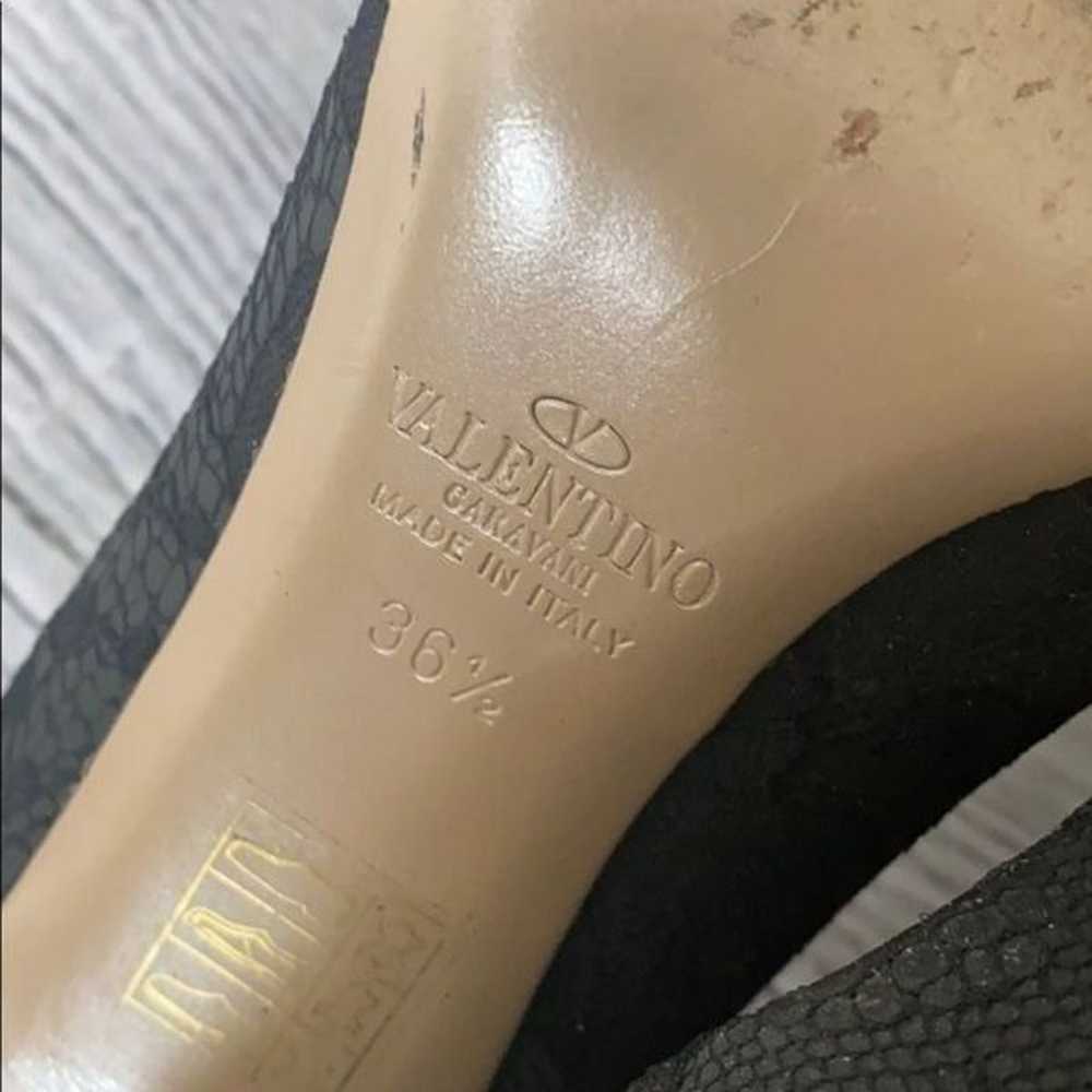 Valentino Lace Black Leather Heels Size 6.5 - image 10