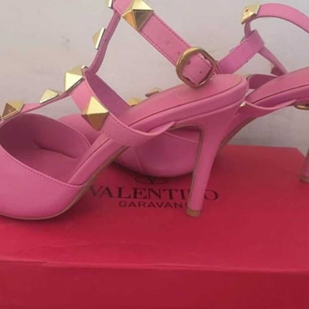 Valentino fan heels - image 3