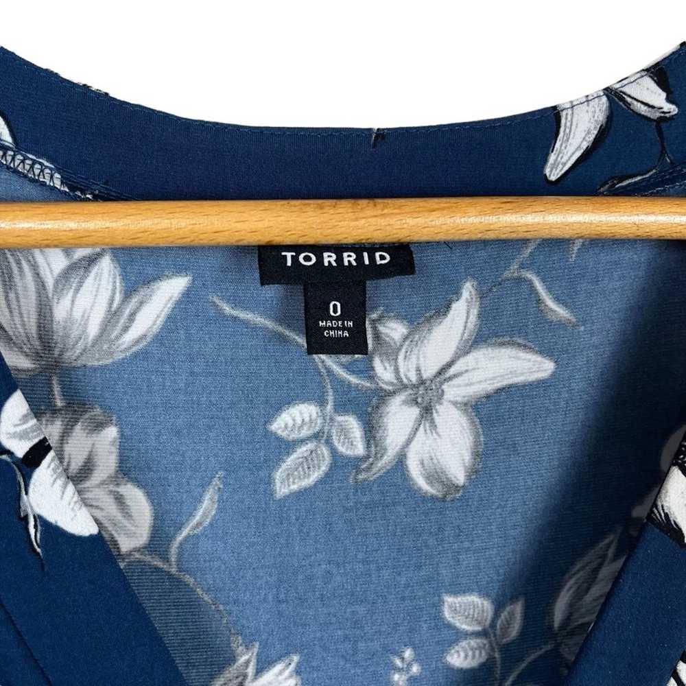 Torrid Blue V Neck Floral Short Sleeve Mini Dress… - image 6