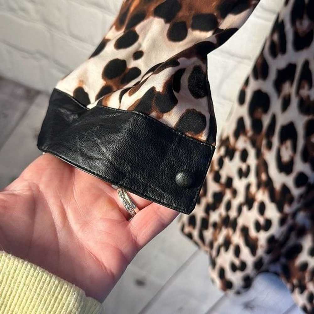 BEBE Black Leopard dress Faux Leather Accents Siz… - image 2