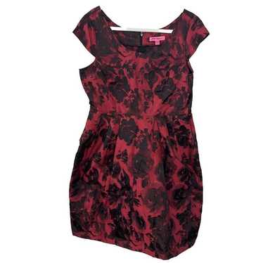 Betsey Johnson Red/ Black Floral Cap Sleeve Pleat… - image 1