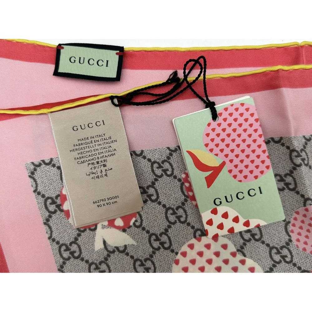 Gucci Silk neckerchief - image 6