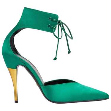 Gucci Cloth heels - image 1