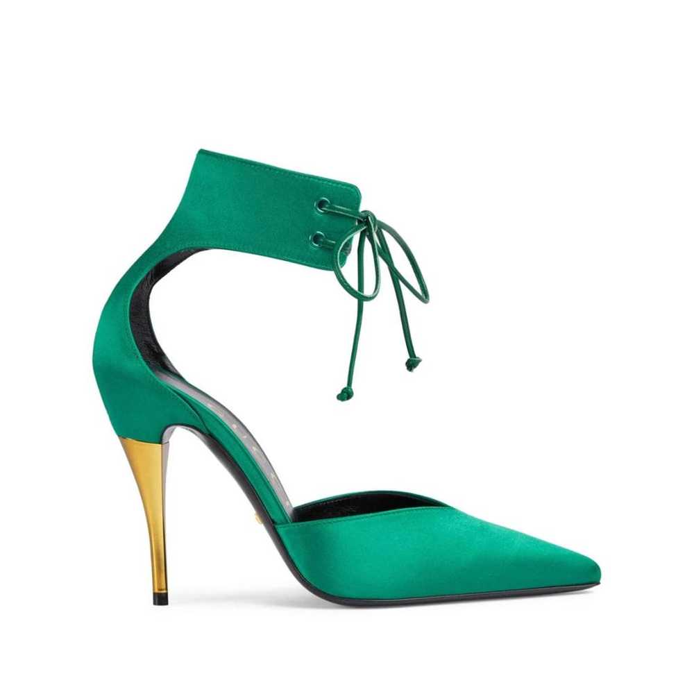 Gucci Cloth heels - image 2