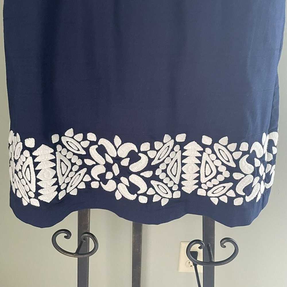 Vineyard Vines Embroidered Strapless Dress Sz 2 N… - image 2