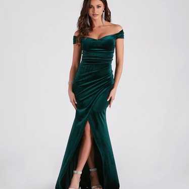 Windsor Velvet Green Dress