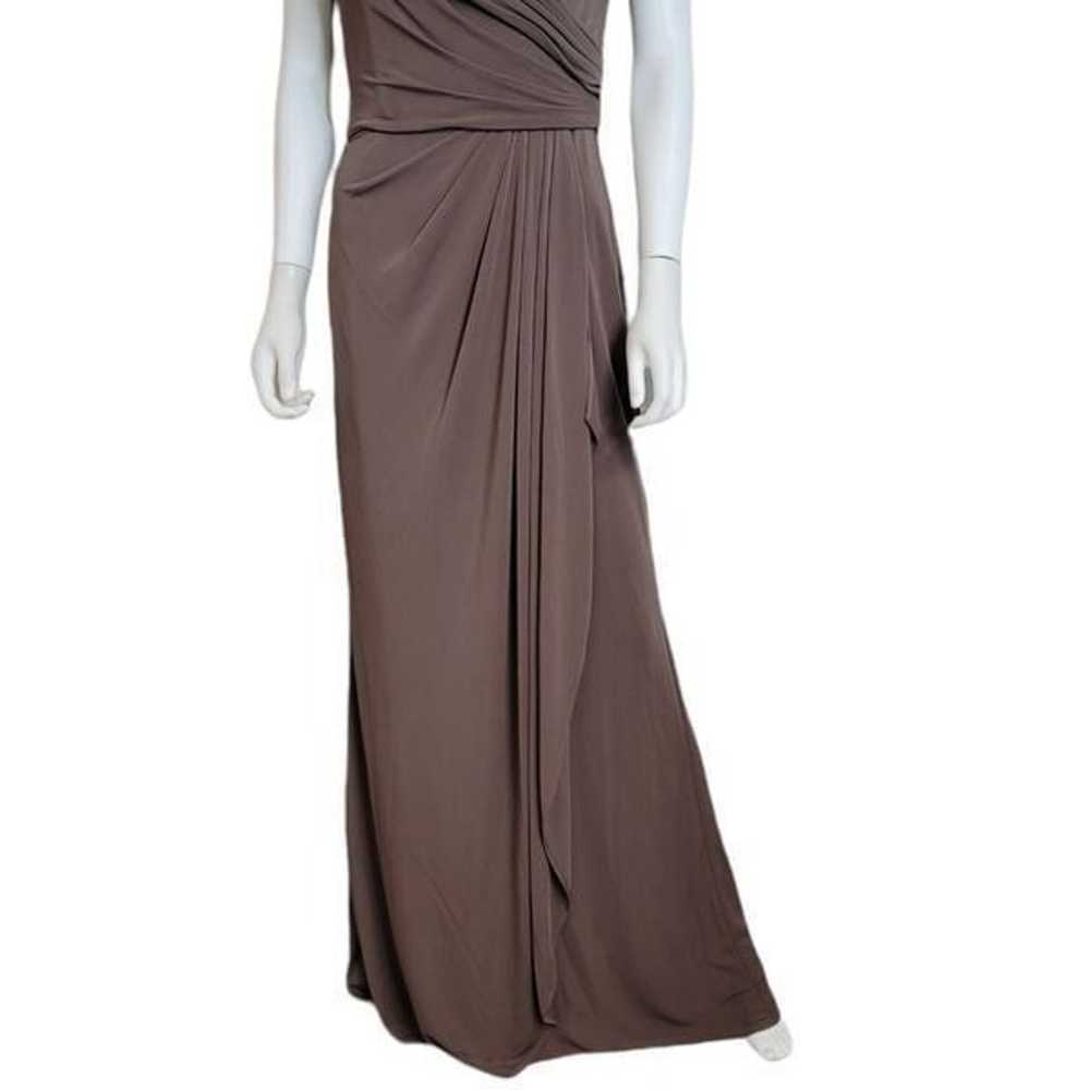 NWOT La Femme Short-sleeve Ruched Jersey Gown Dre… - image 4