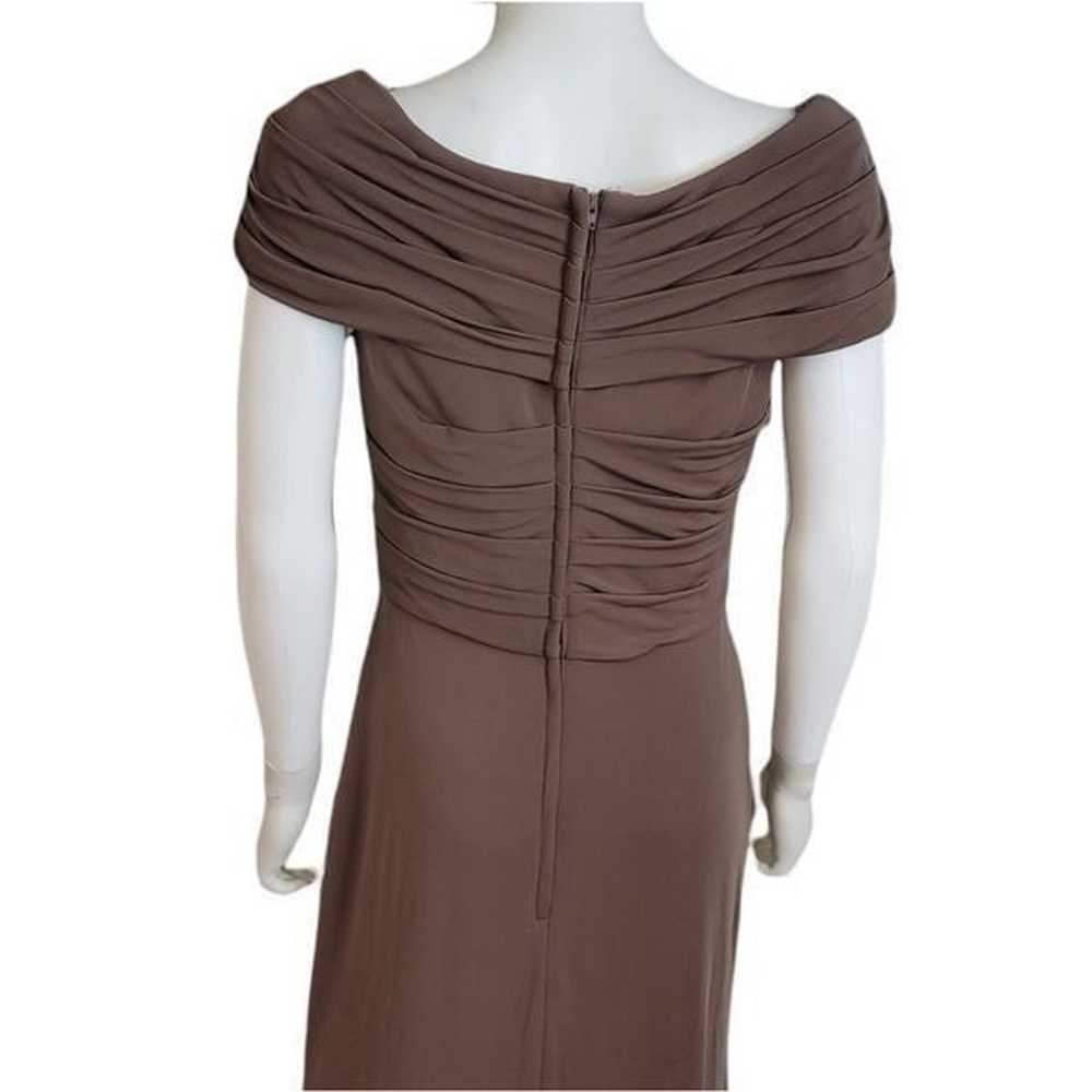 NWOT La Femme Short-sleeve Ruched Jersey Gown Dre… - image 7