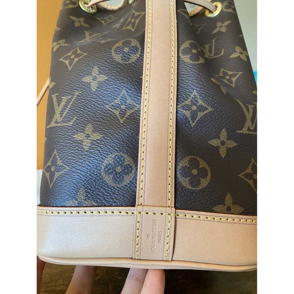Louis Vuitton Noé leather crossbody bag - image 2