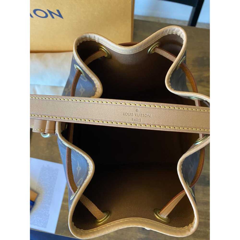 Louis Vuitton Noé leather crossbody bag - image 4