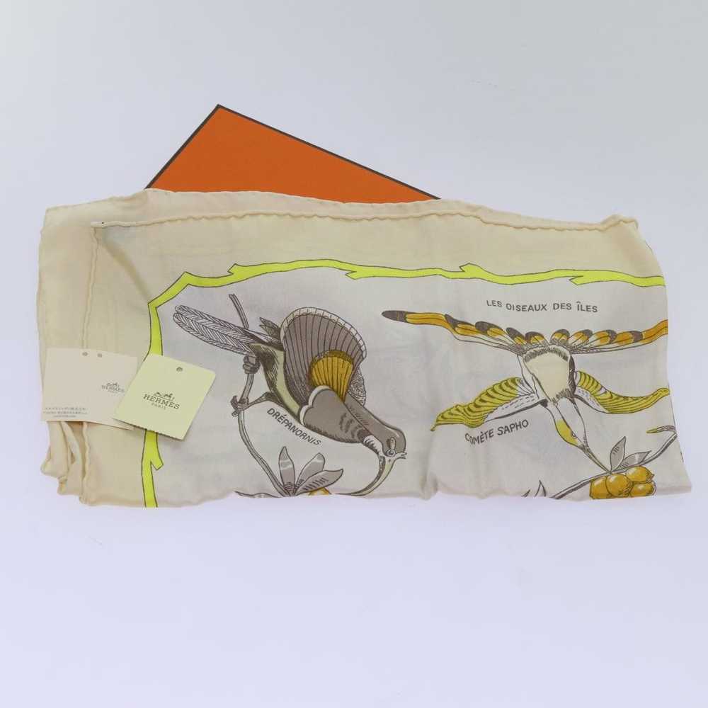 Hermes HERMES Carre 70 OISEAUX DES ILES Scarf Sil… - image 12