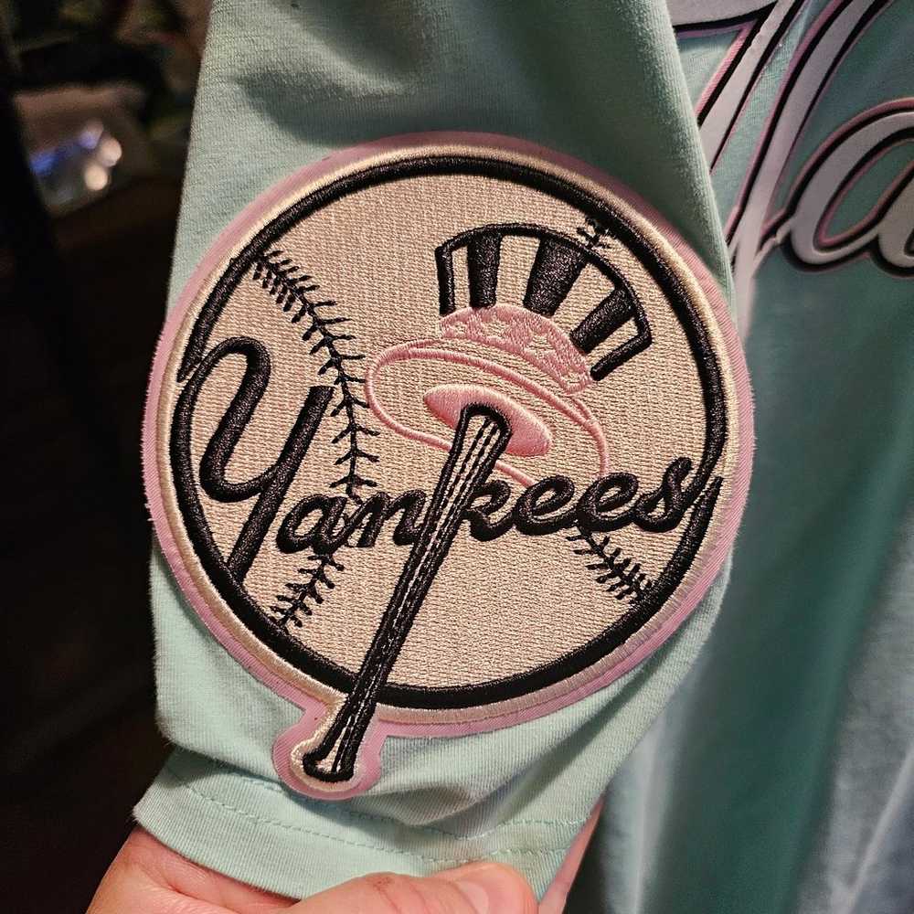 New York Yankees shirt - image 2